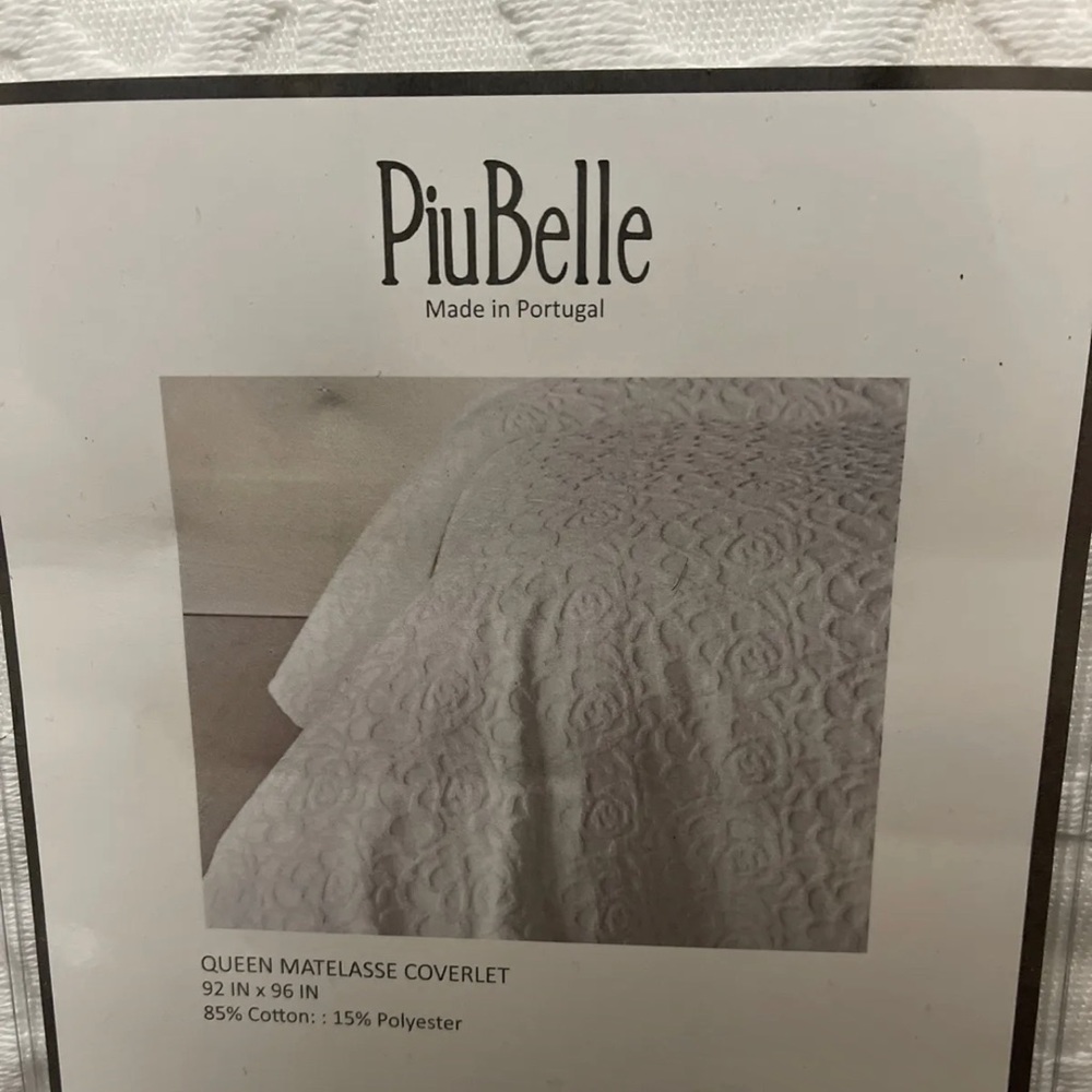 PIU BELLE PiuBelle White MATELASSE Coverlet QUEEN 92''x96'' Made In Portugal NWT - Picture 5 of 6